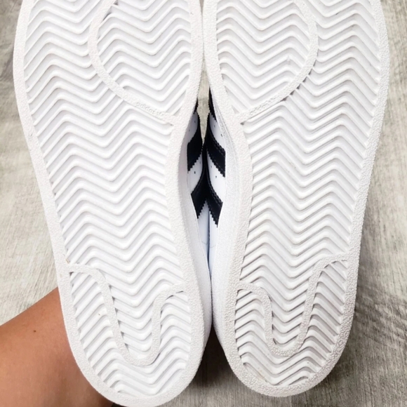 🆕️ Adidas SuperStar ShellToe Youth Size 3 - Picture 14 of 14